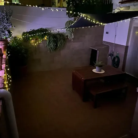 A Pie De Calle Huelin Apartman Málaga