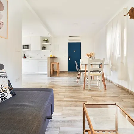 Apartman A Pie De Calle Huelin *